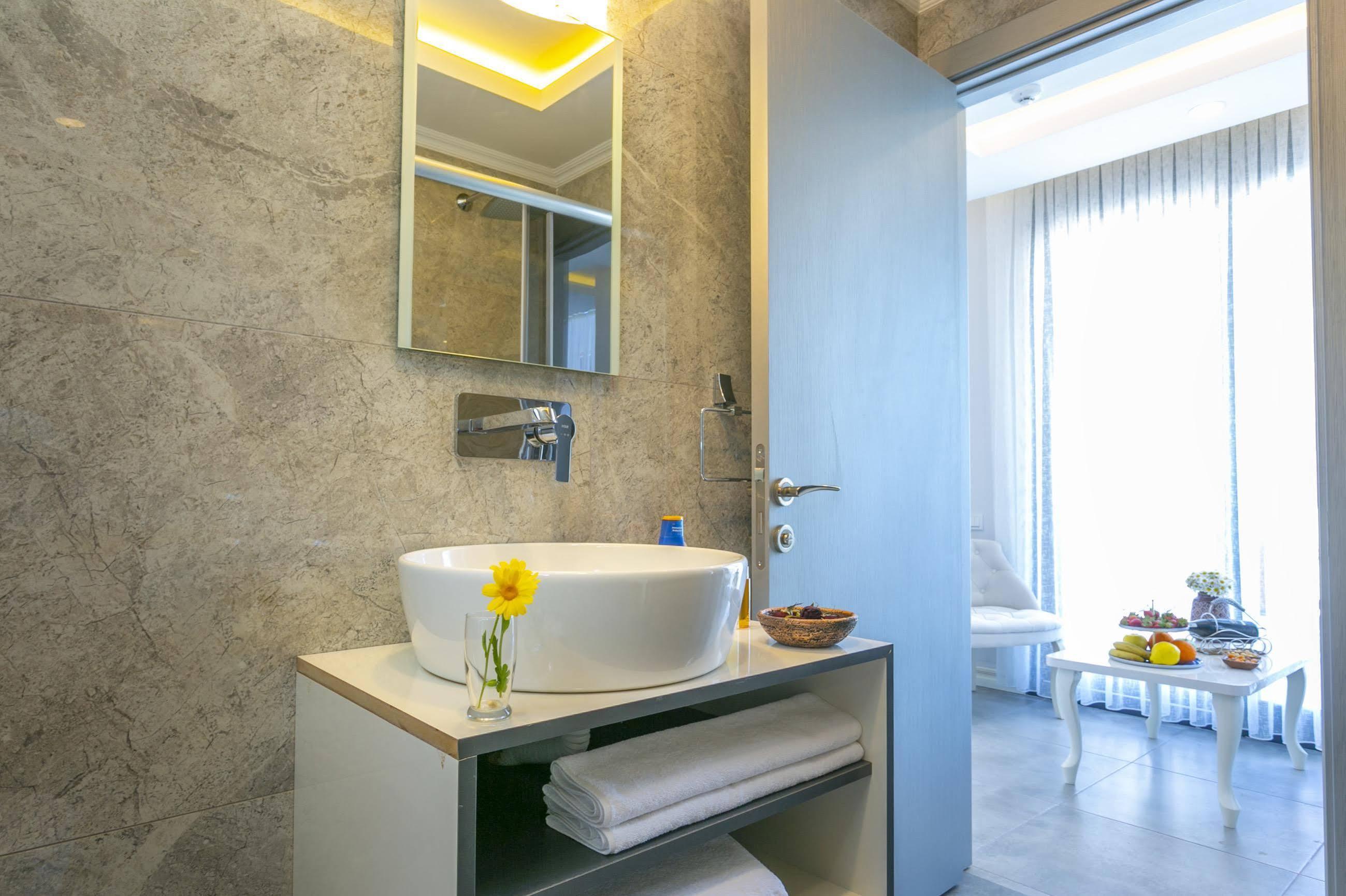 Monastery Suites Hotel-Fethiye Oludeniz Eksteriør bilde